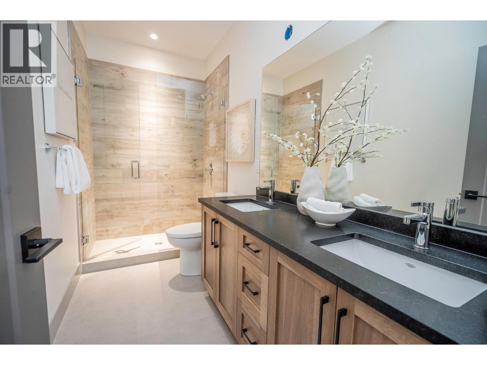 215B Grizzly Ridge Trail, Big White