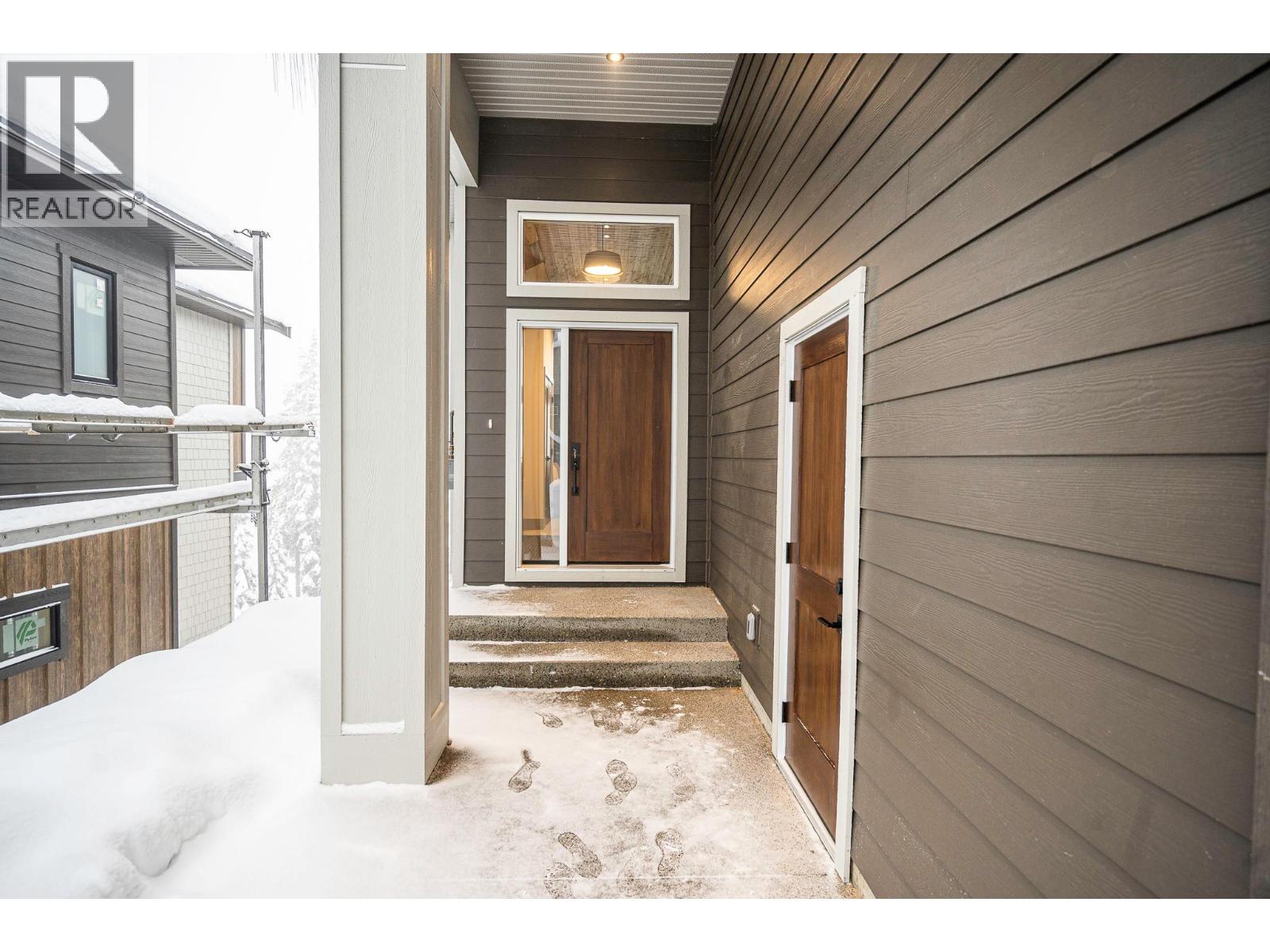 215B Grizzly Ridge Trail, Big White