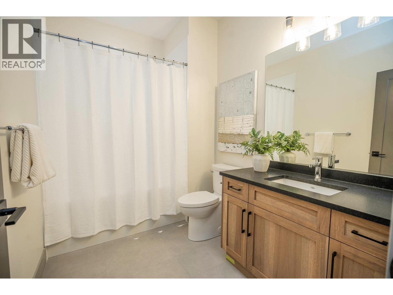 215B Grizzly Ridge Trail, Big White