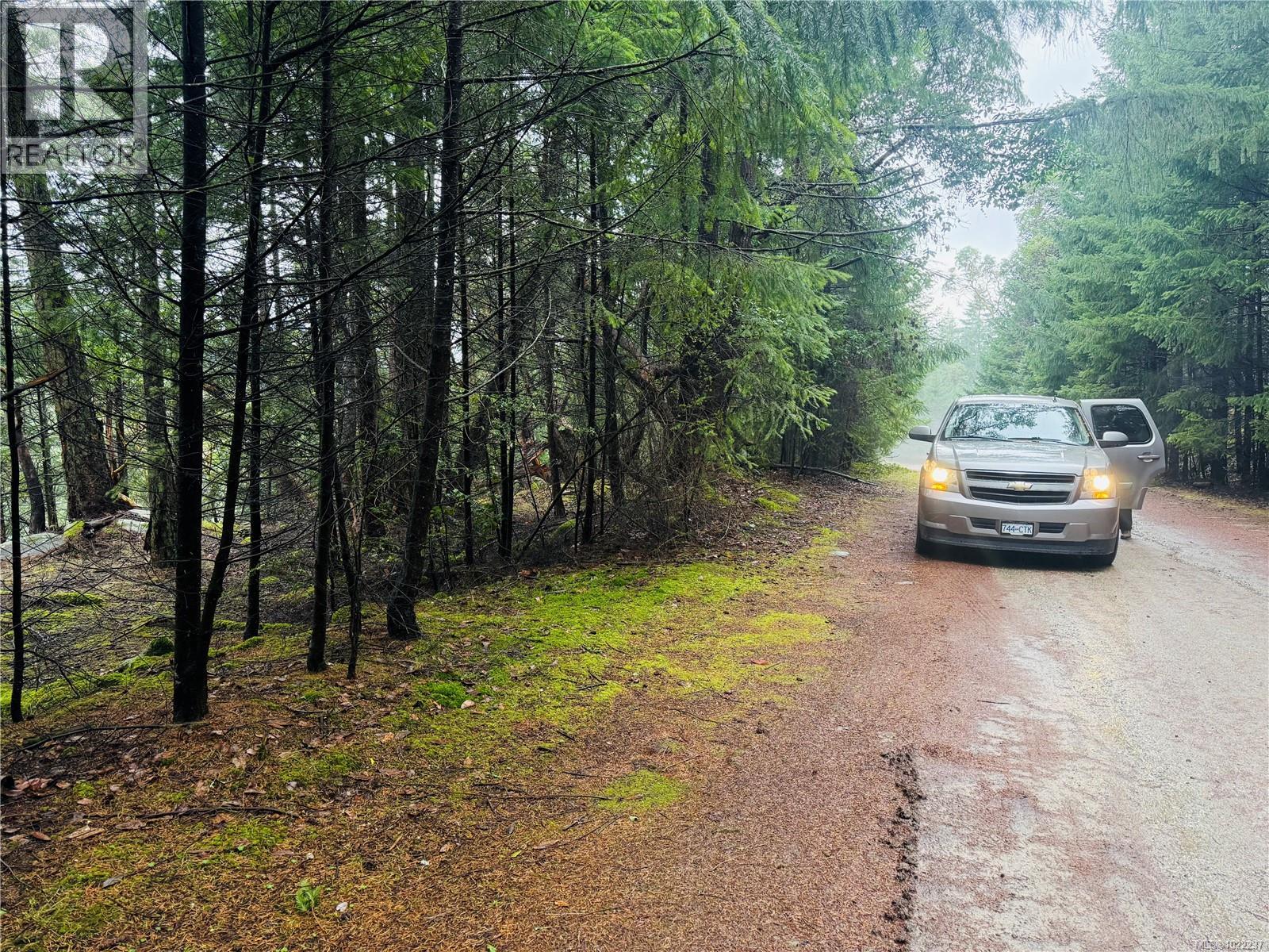 127 HALIBUT HILL RD - 9