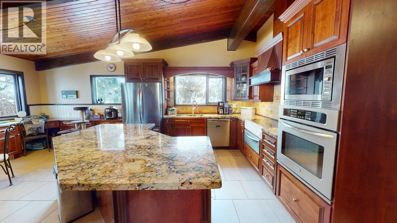 2545 6 Highway, Lumby