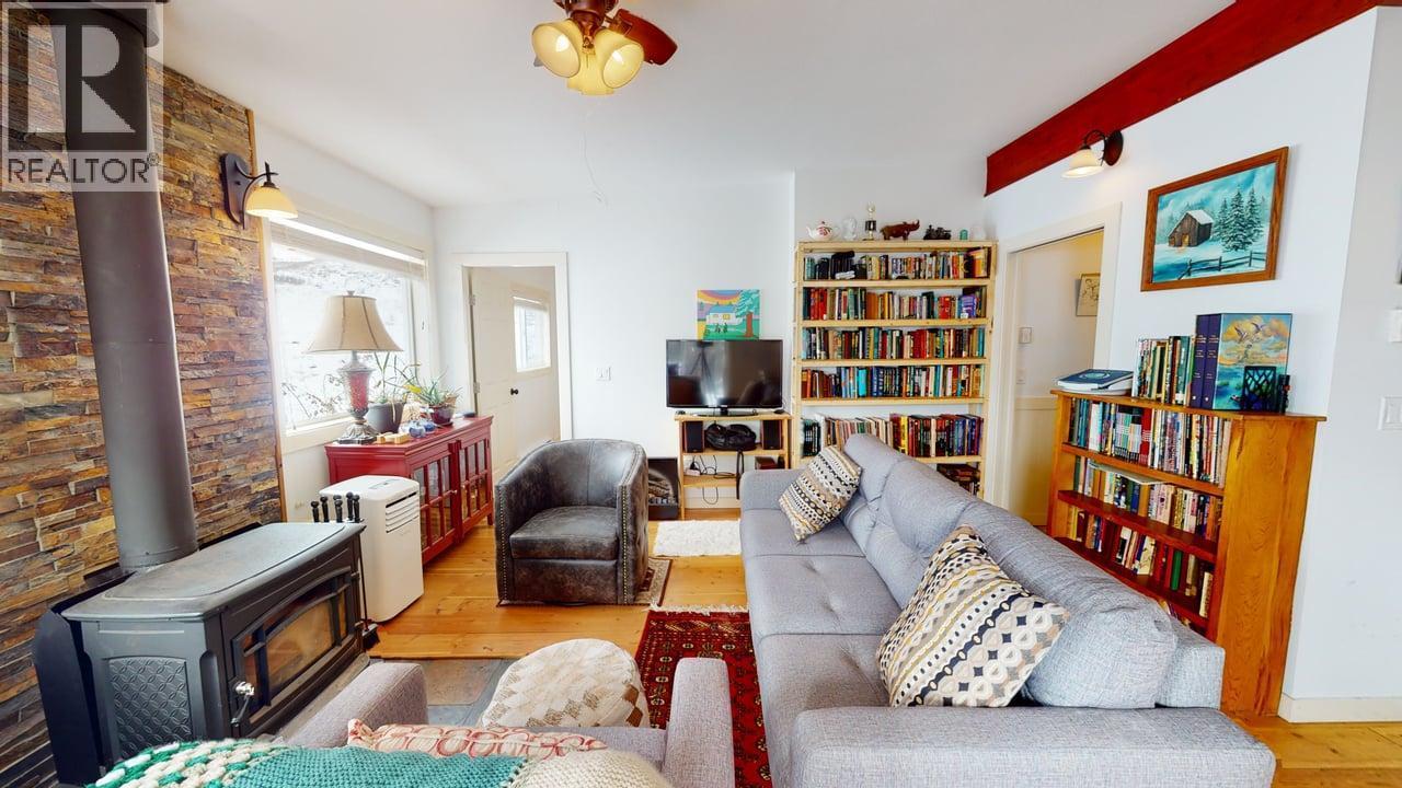 2545 6 Highway, Lumby