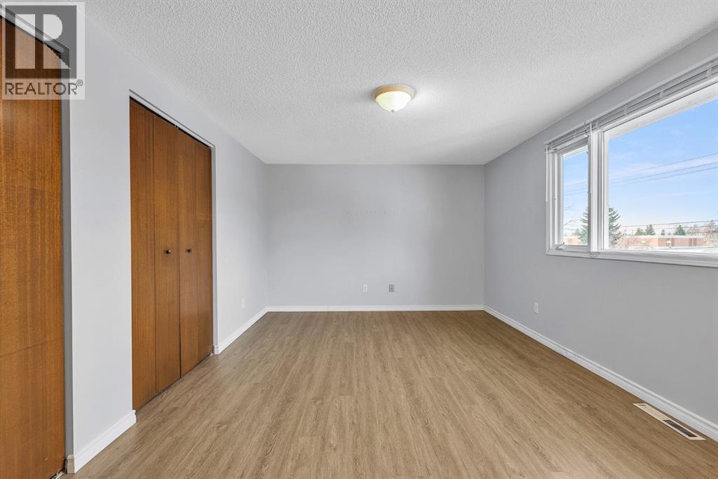 Multi-family House for Sale in  &  Dalton Bay NW Dalhousie Calgary 