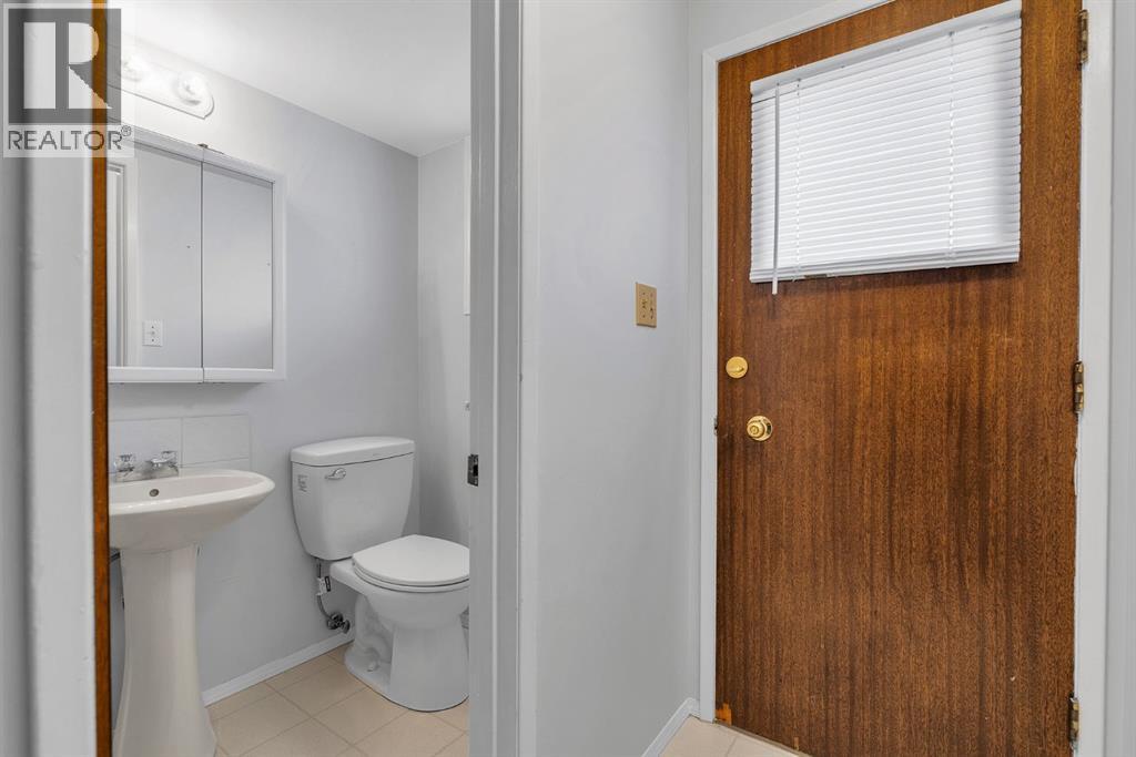 Multi-family House for Sale in  &  Dalton Bay NW Dalhousie Calgary 