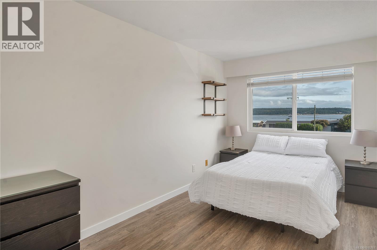 26 940 ISLAND Hwy S, Campbell River