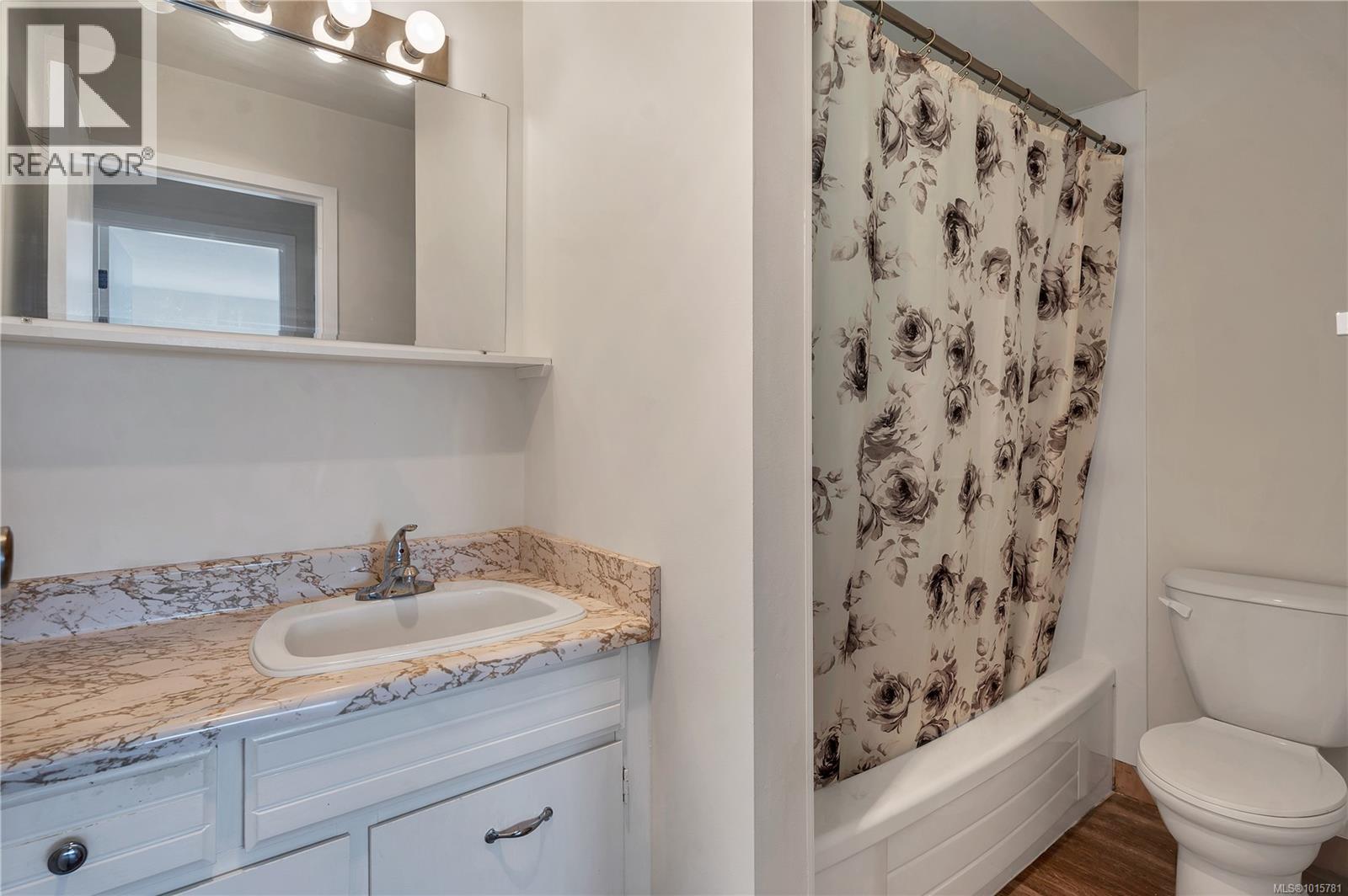 26 940 ISLAND Hwy S, Campbell River