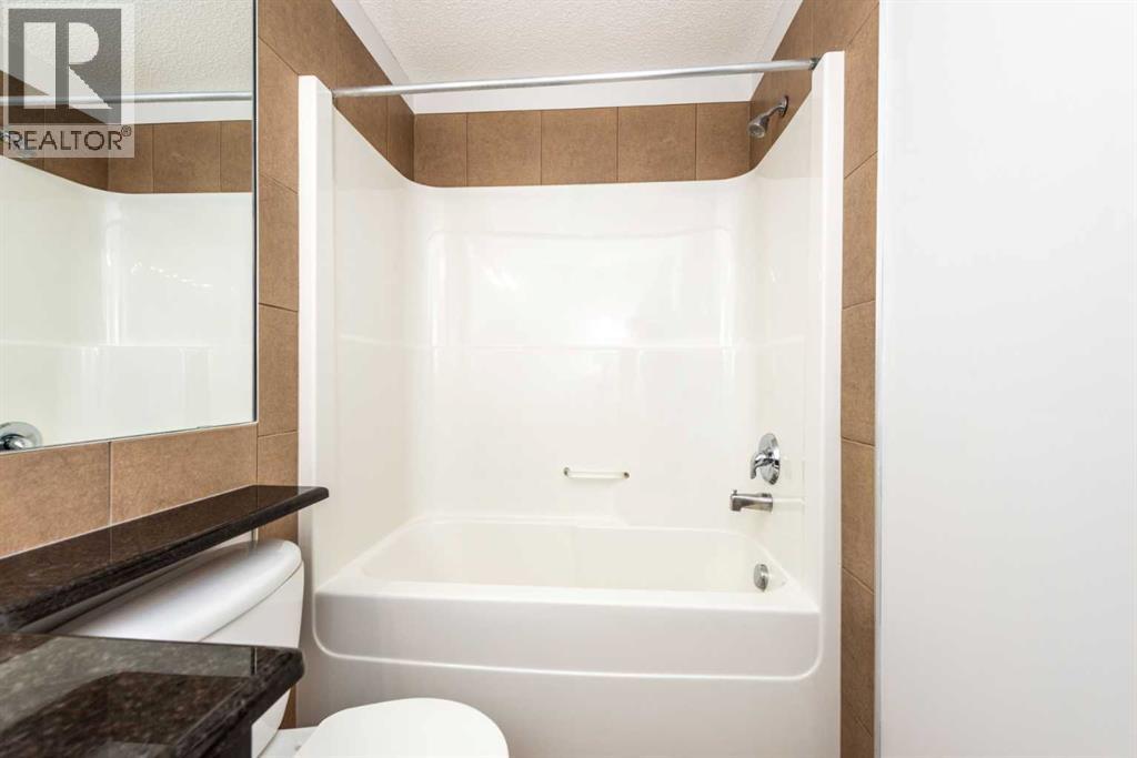 Single Family House for Sale in   Country Village Manor NE Country Hills Village Calgary 