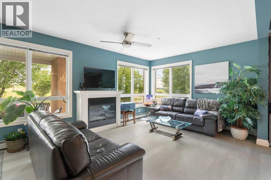 Single Family House for Sale in   Tuscany Boulevard NW Tuscany Calgary 