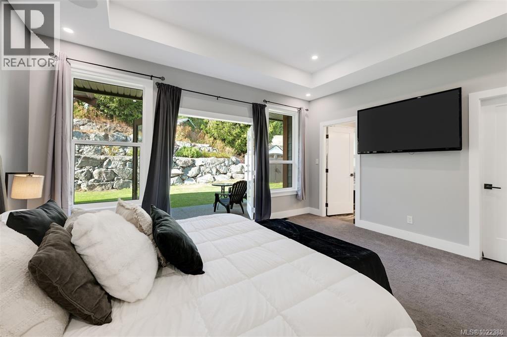 847 Bucktail Rd, Mill Bay