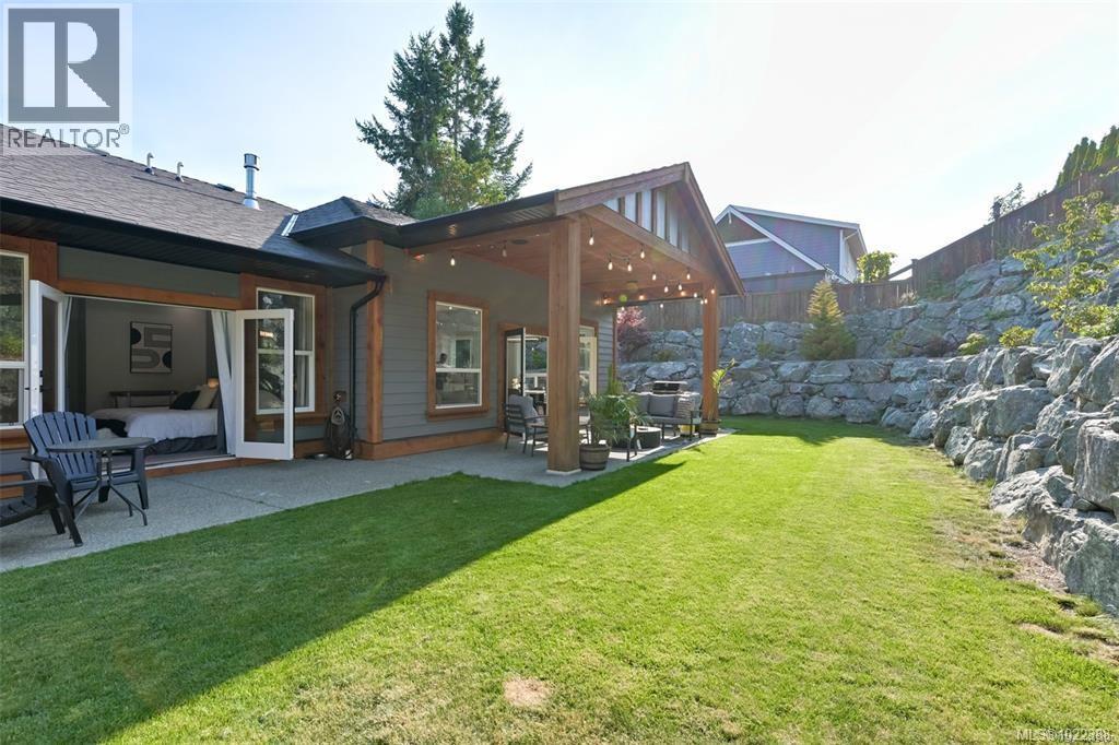 847 Bucktail Rd, Mill Bay