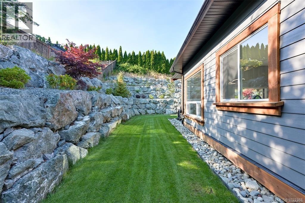 847 Bucktail Rd, Mill Bay