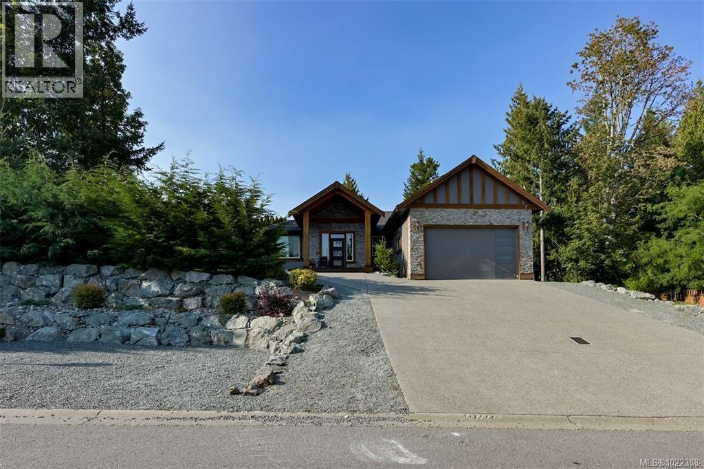 847 Bucktail Rd, Mill Bay