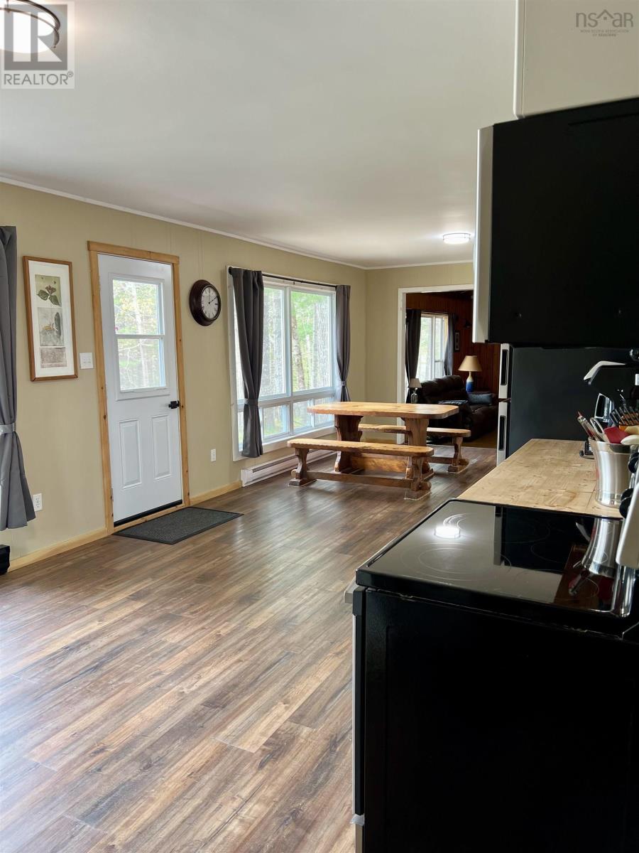 Property 5 of 31 of 98 Lakeside Drive