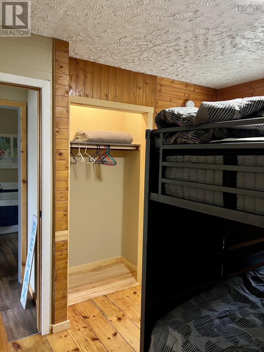 Property 11 of 31 of 98 Lakeside Drive