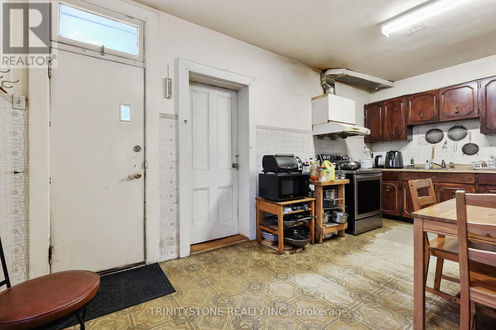189 PRESTON STREET - 14