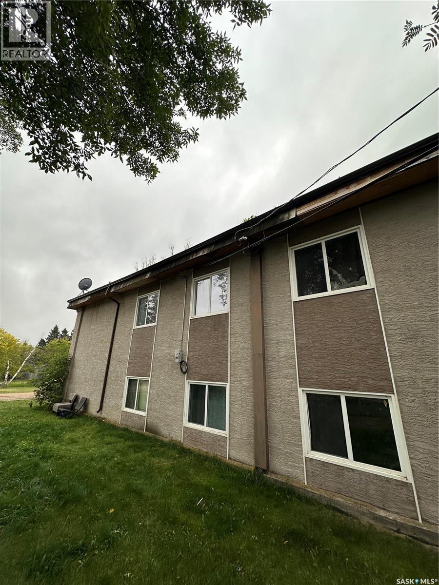 113 3rd STREET E - Photo 4 of 31, St. Walburg, Saskatchewan