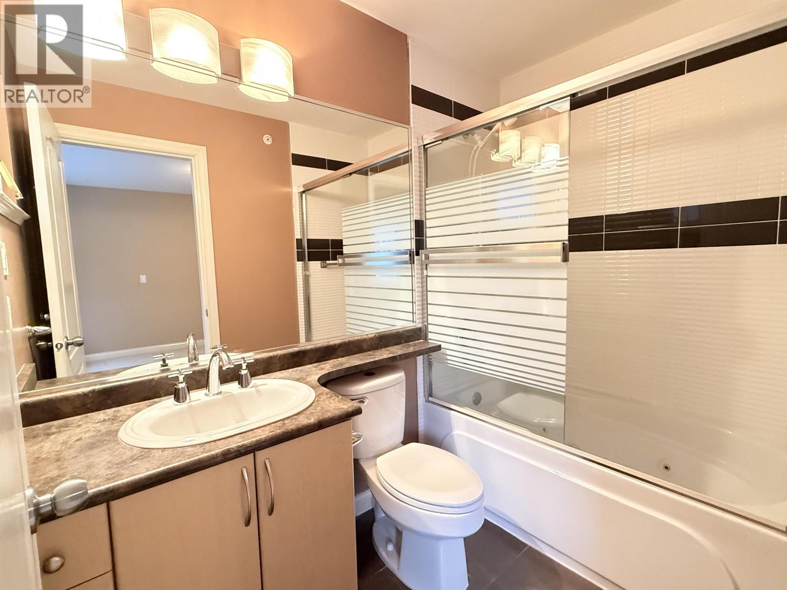 102 3760 DOMINION STREET, Burnaby