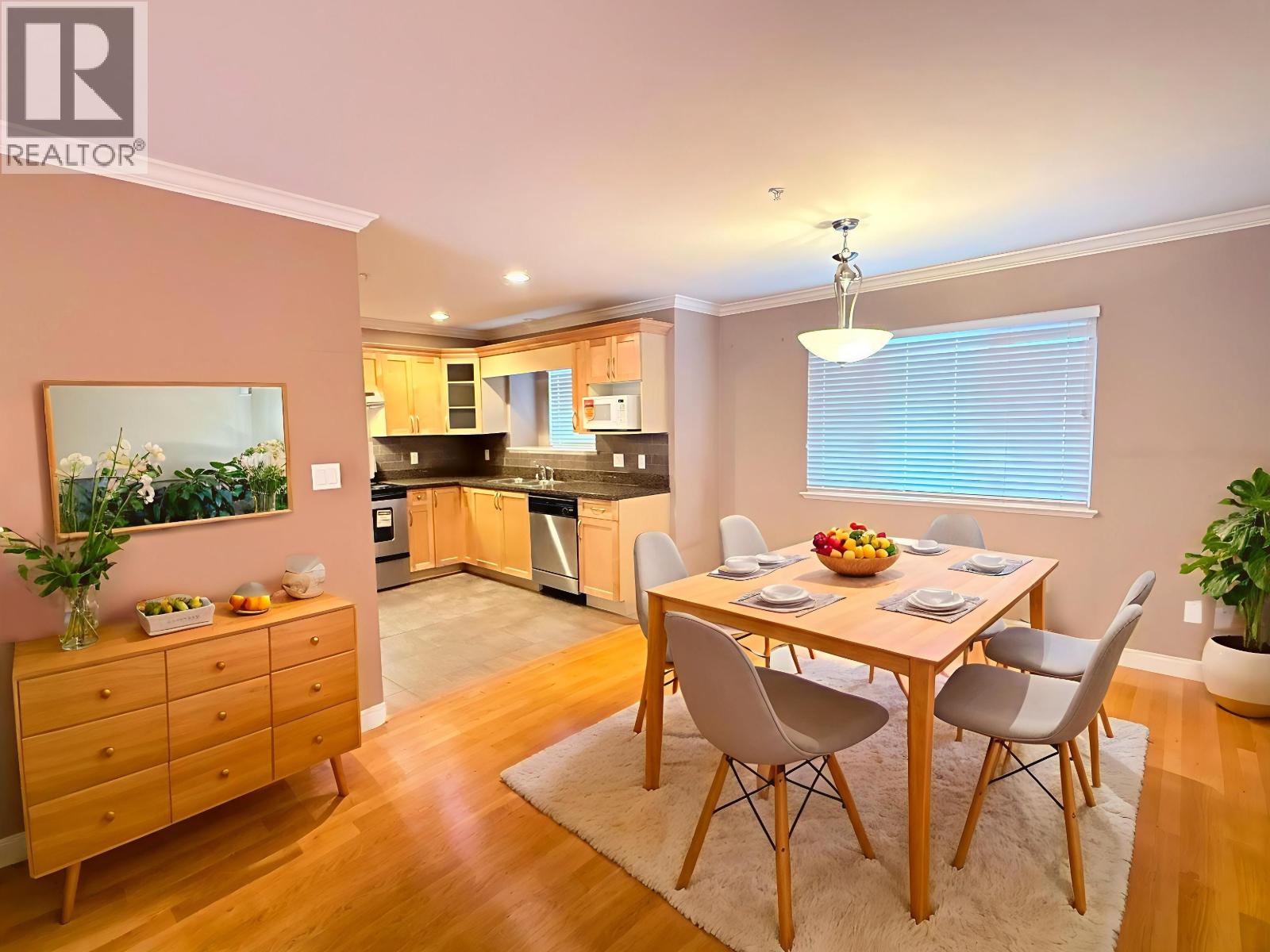 102 3760 DOMINION STREET, Burnaby