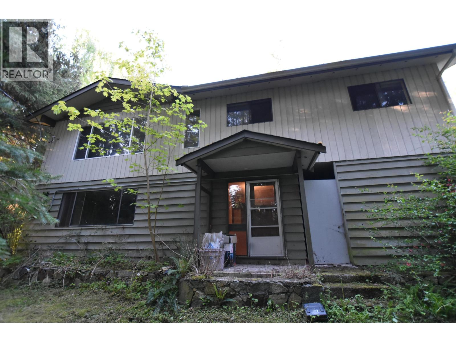 2240 OLDERSHAW ROAD, Roberts Creek