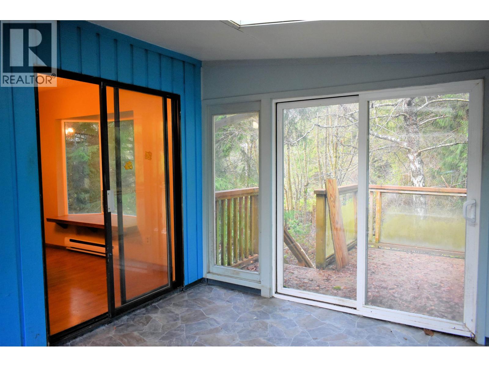 2240 OLDERSHAW ROAD, Roberts Creek