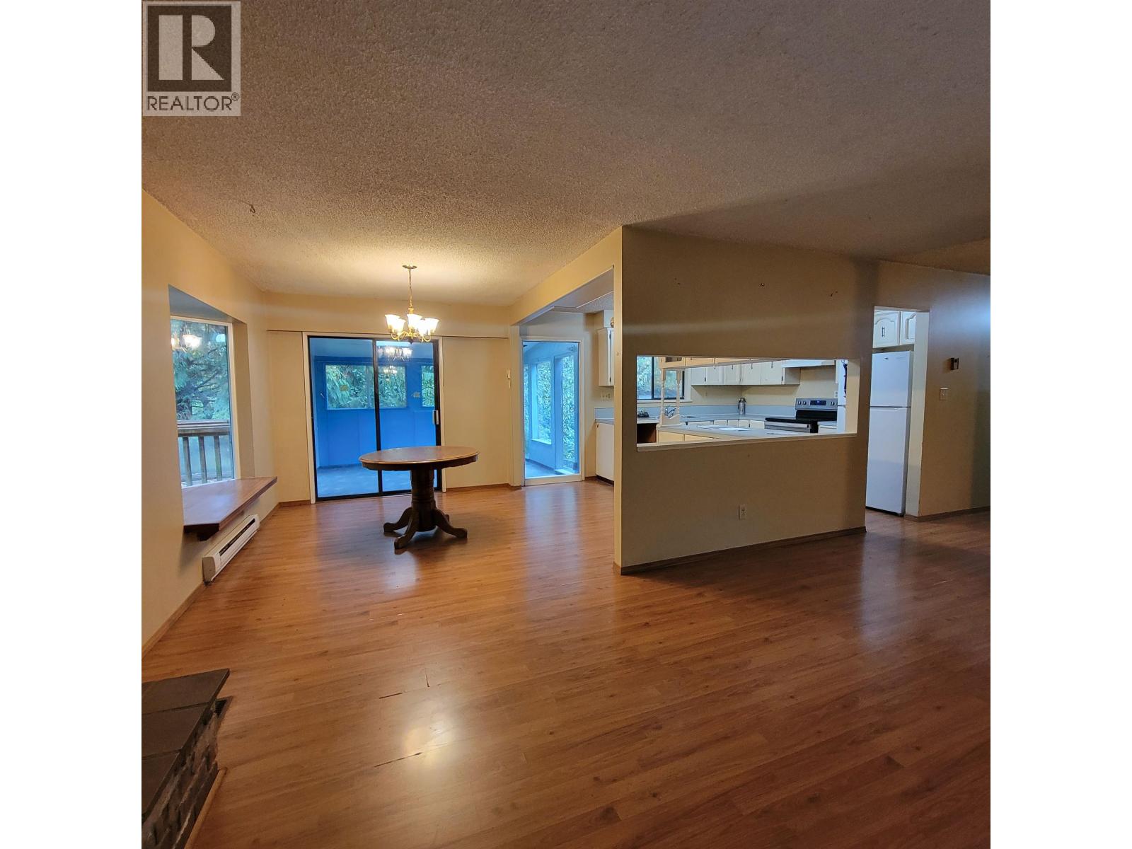 2240 OLDERSHAW ROAD, Roberts Creek