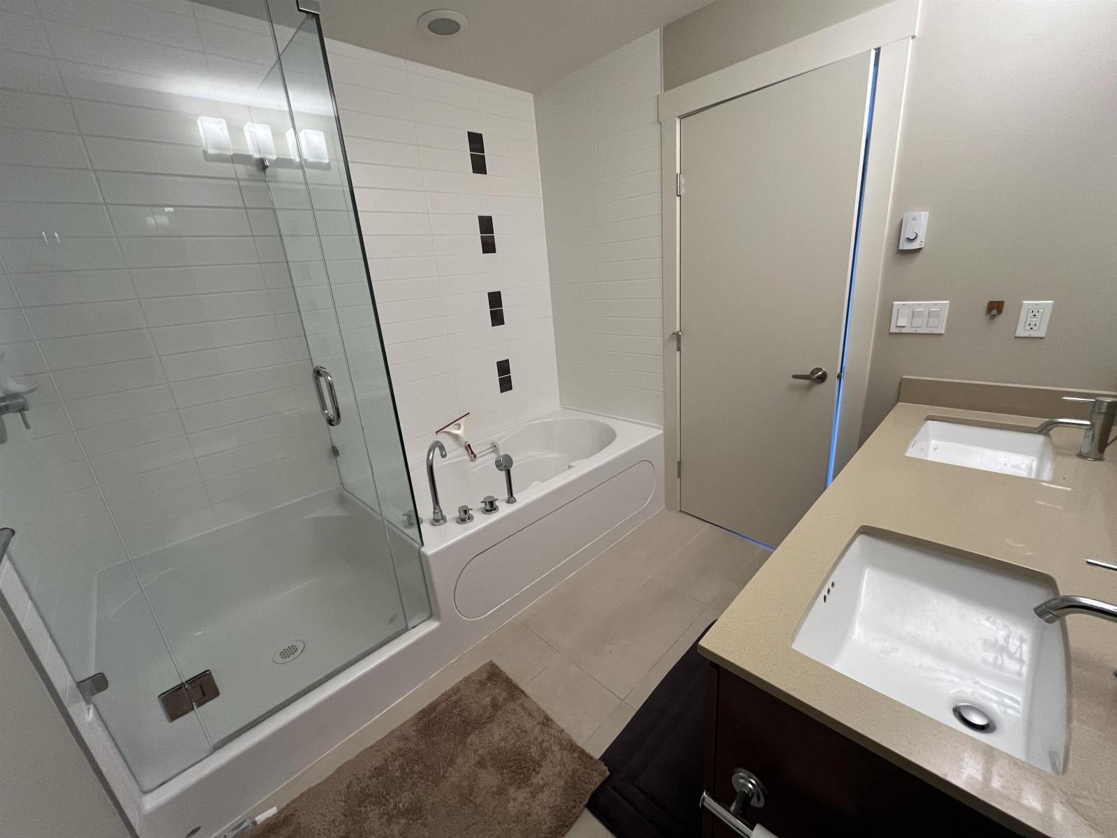 2603 162ND STREET, White Rock