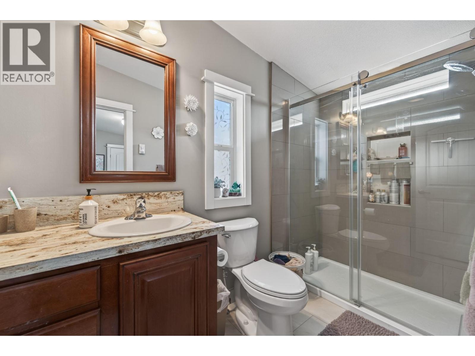 #14 768 SHUSWAP  E ROAD - 14