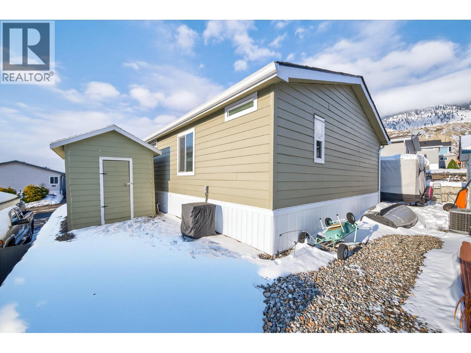 #14 768 SHUSWAP  E ROAD - 20