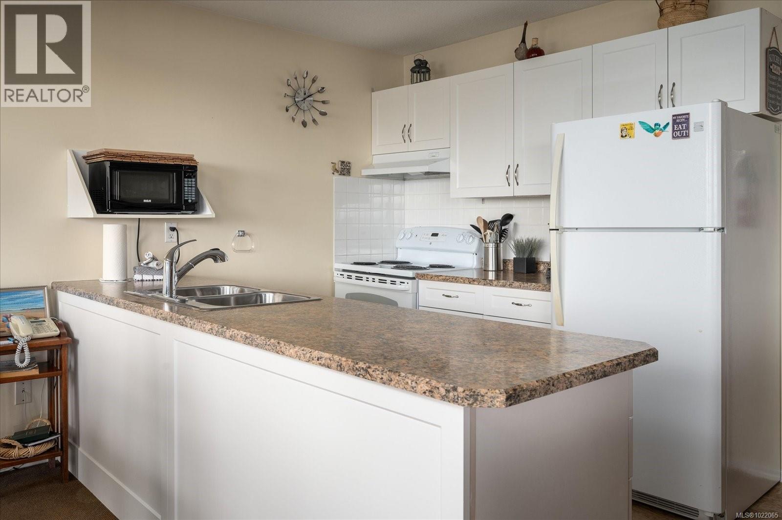 28 1145 Resort Dr, Parksville