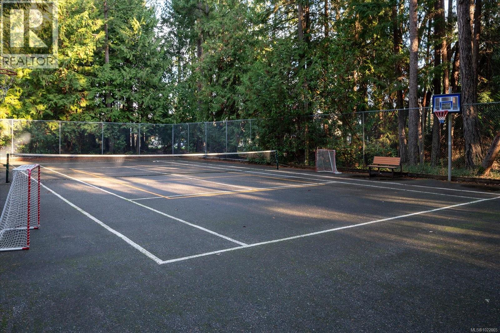 28 1145 Resort Dr, Parksville