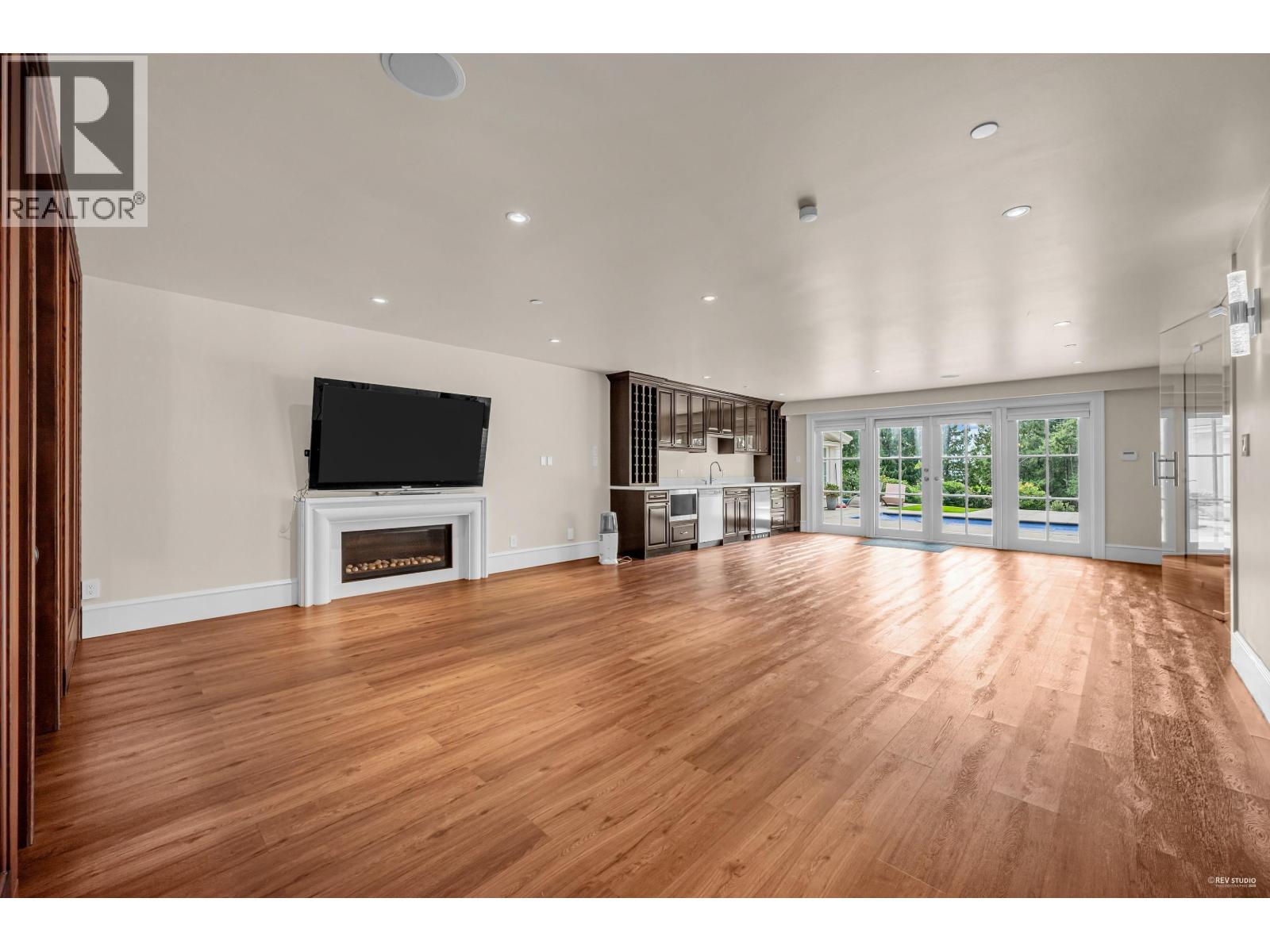 6089 GLENEAGLES DRIVE, West Vancouver