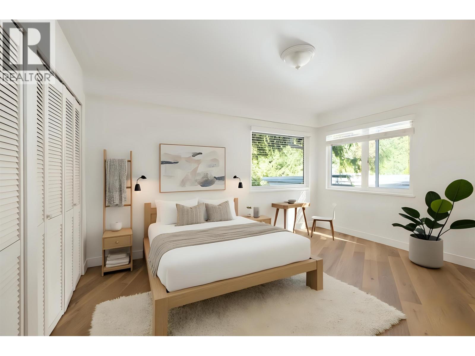 5733 BLUEBELL DRIVE, West Vancouver