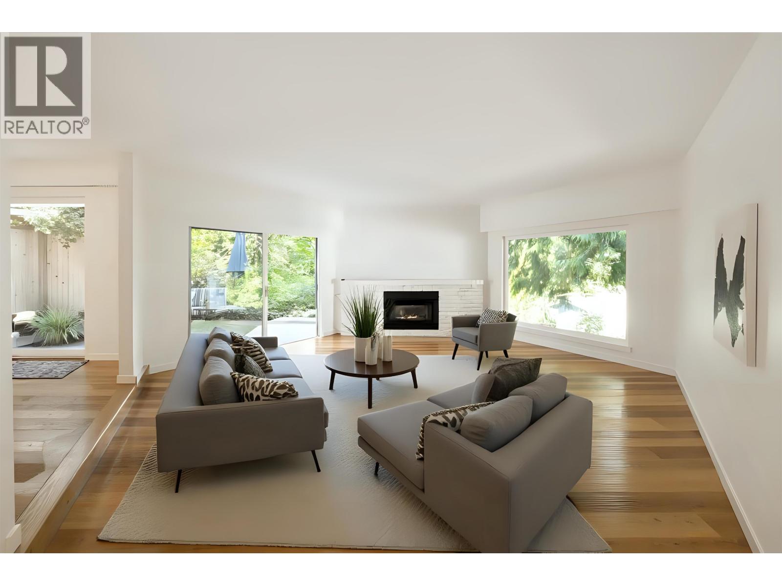 5733 BLUEBELL DRIVE, West Vancouver