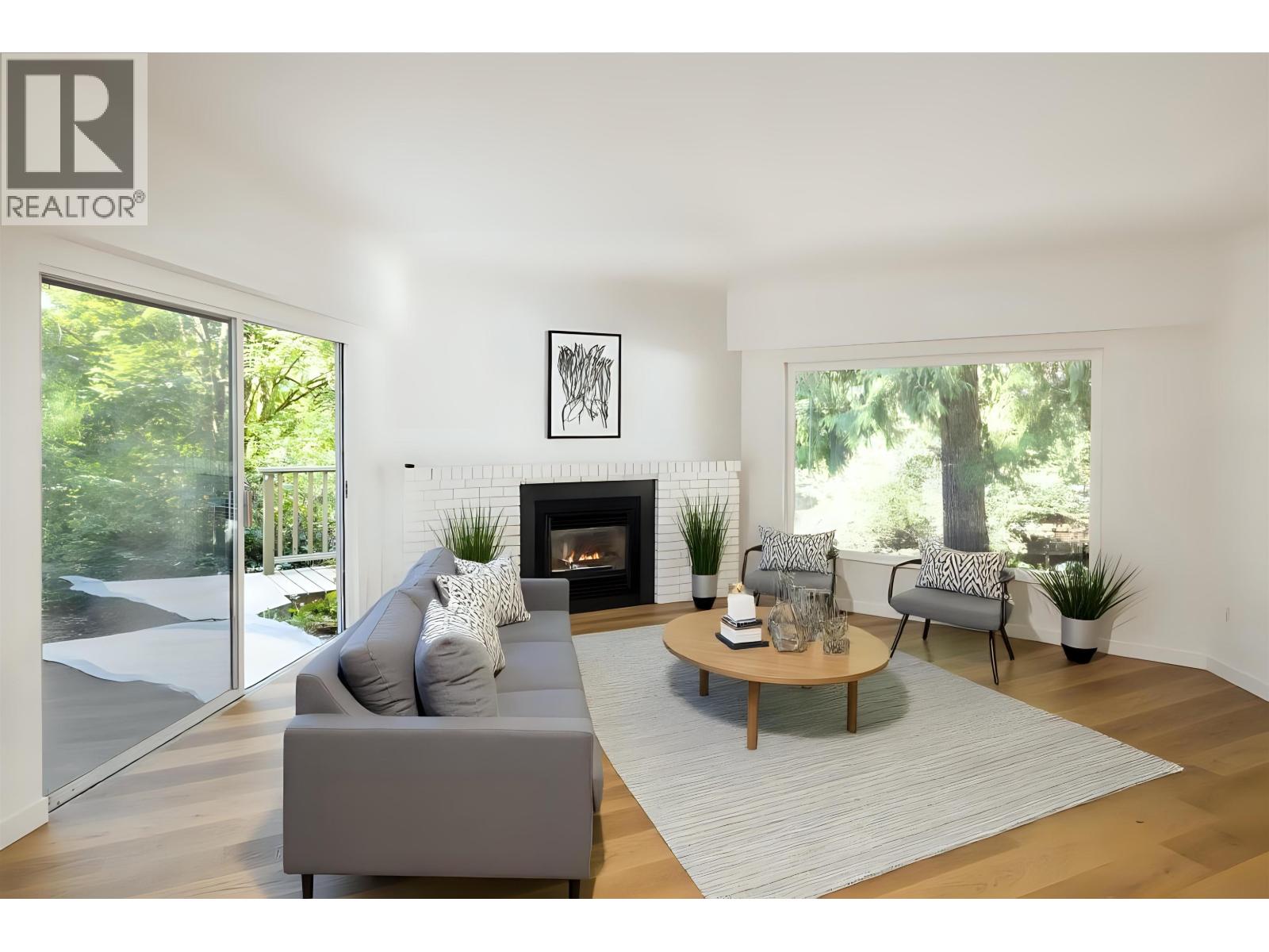 5733 BLUEBELL DRIVE, West Vancouver