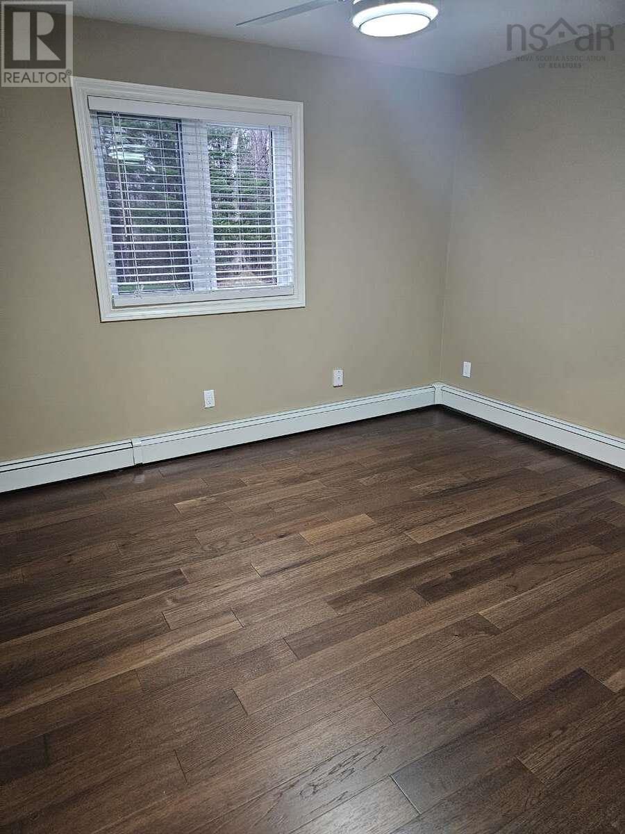 Property 37 of 49 of 42 Bardmoor Crescent