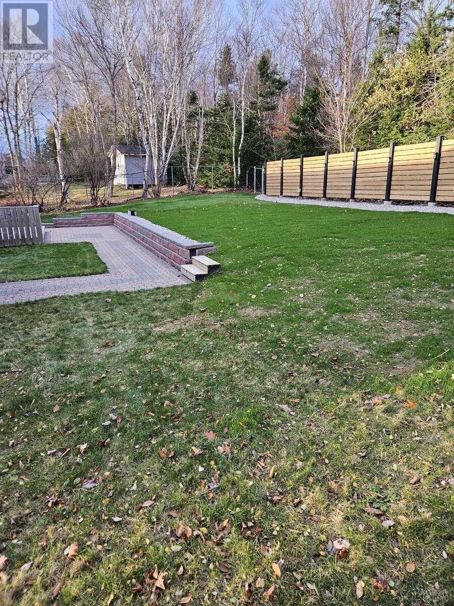 Property 48 of 49 of 42 Bardmoor Crescent