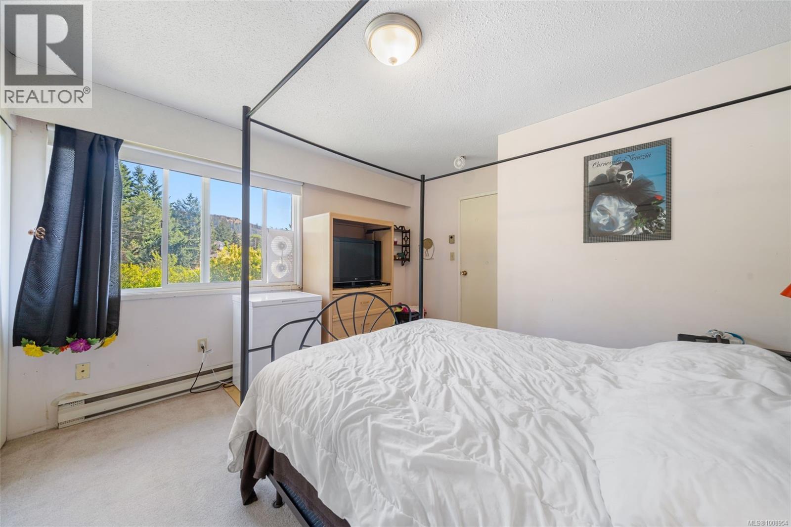 111 2860 Sooke Lake Rd, Langford
