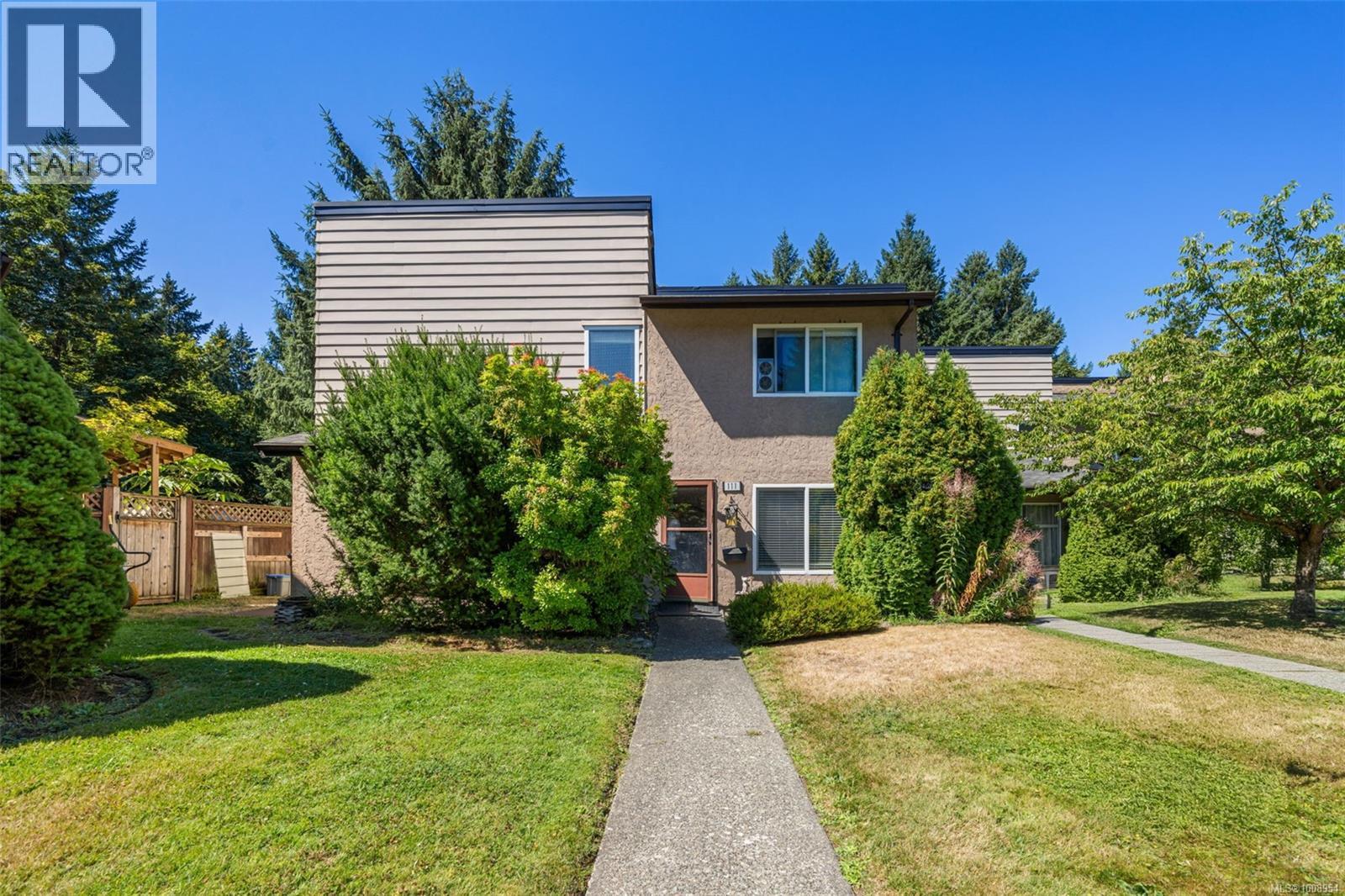111 2860 Sooke Lake Rd, Langford