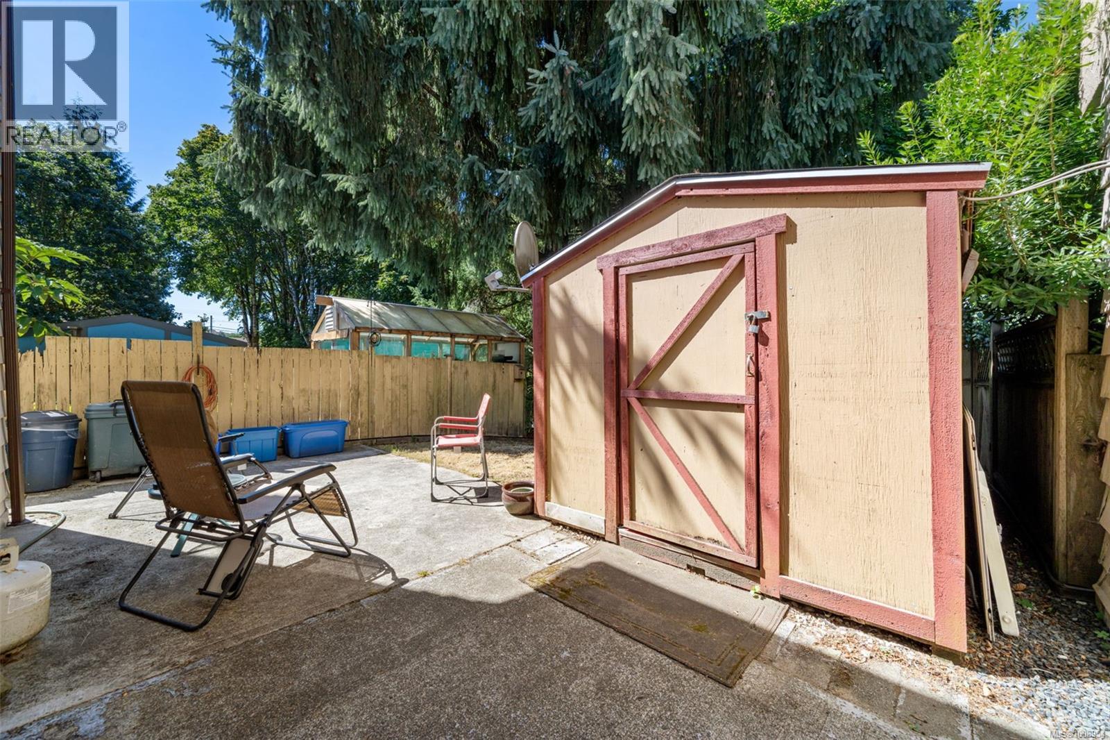 111 2860 Sooke Lake Rd, Langford