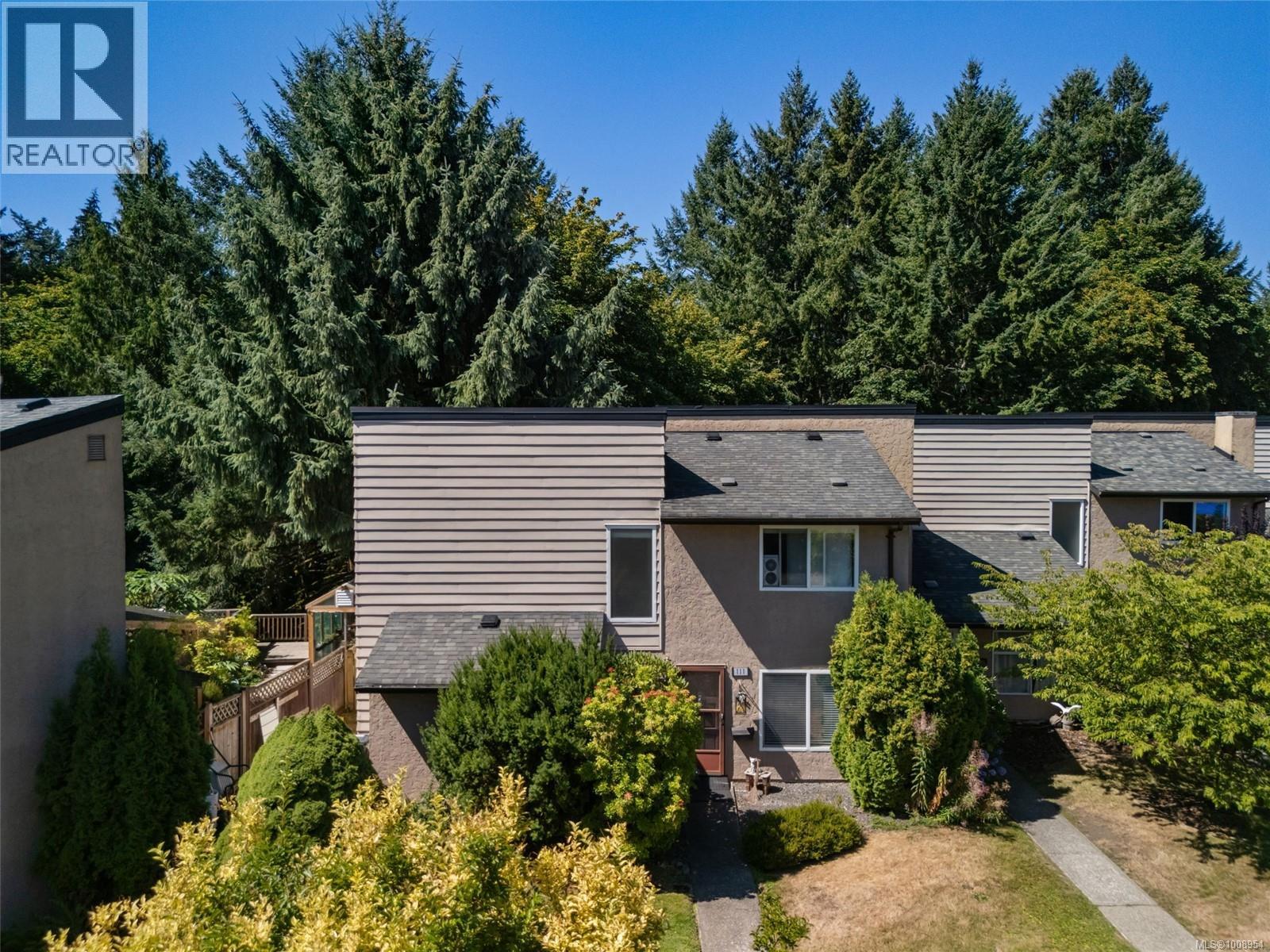 111 2860 Sooke Lake Rd, Langford