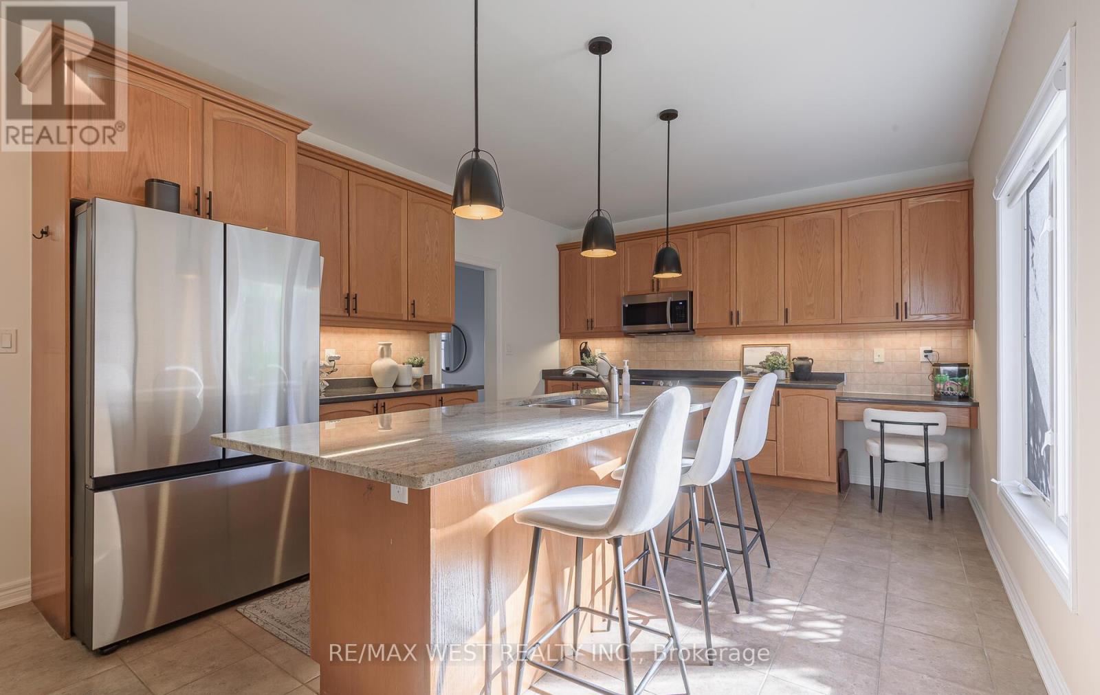 Single Family House for Sale in  NORTH RIVERDALE DRIVE Caledon (Inglewood) 