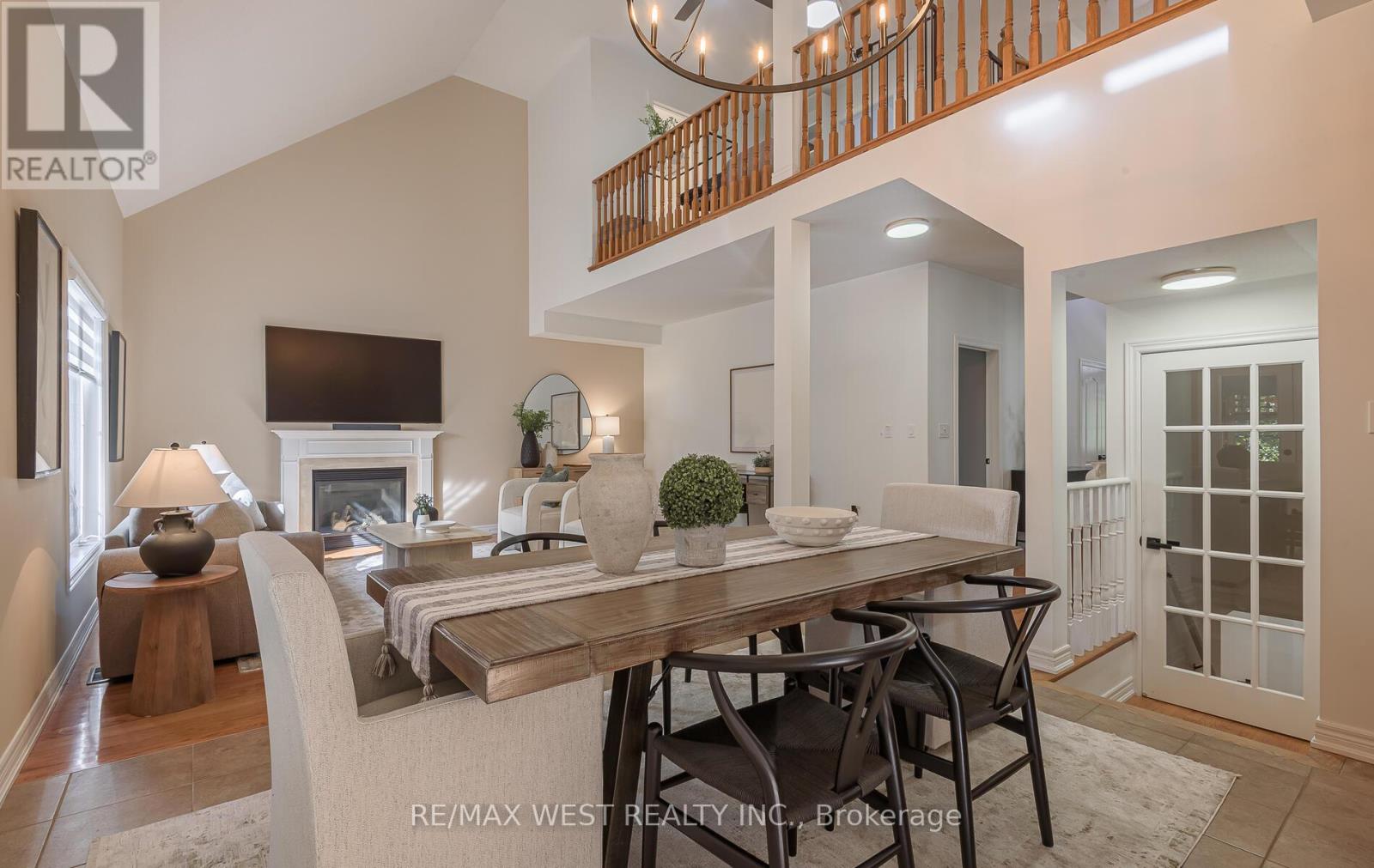 Single Family House for Sale in  NORTH RIVERDALE DRIVE Caledon (Inglewood) 