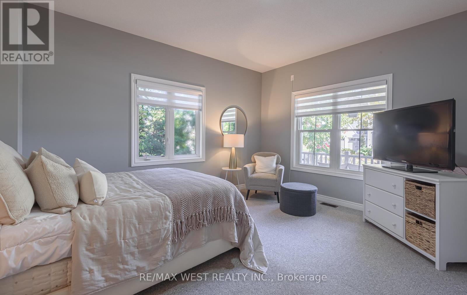 Single Family House for Sale in  NORTH RIVERDALE DRIVE Caledon (Inglewood) 