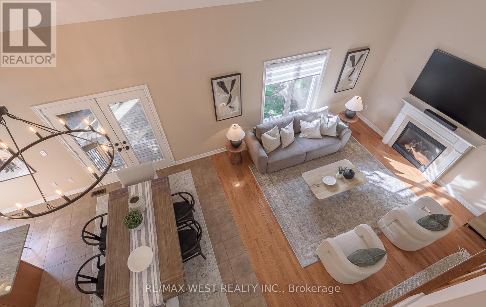 Single Family House for Sale in  NORTH RIVERDALE DRIVE Caledon (Inglewood) 