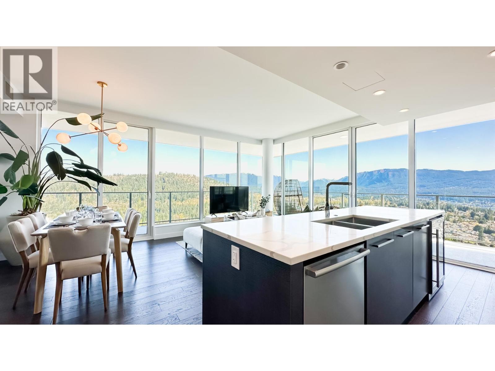 4702 567 CLARKE Road - photo 2