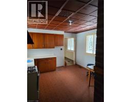 Living room - 429-439 Lynx Lake Road, Huntsville, ON P1H2J3 Photo 6