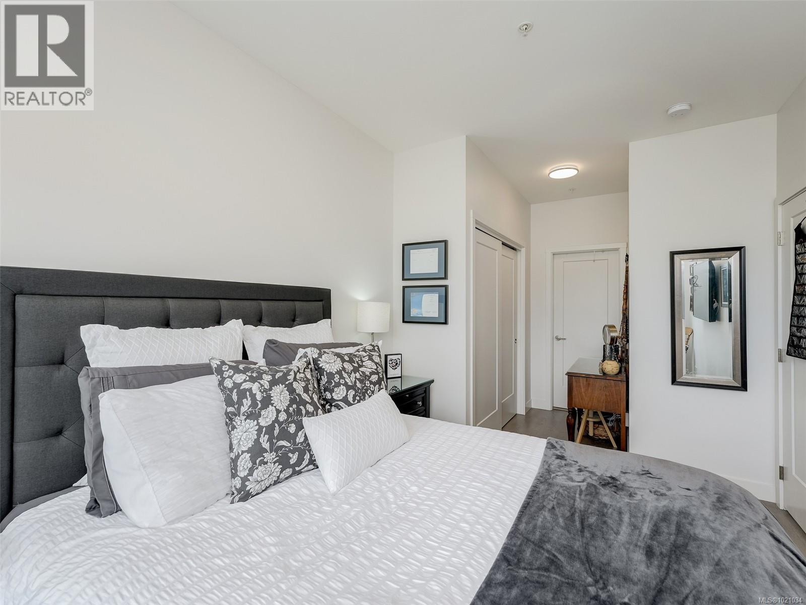 406 707 Treanor Avenue, Langford