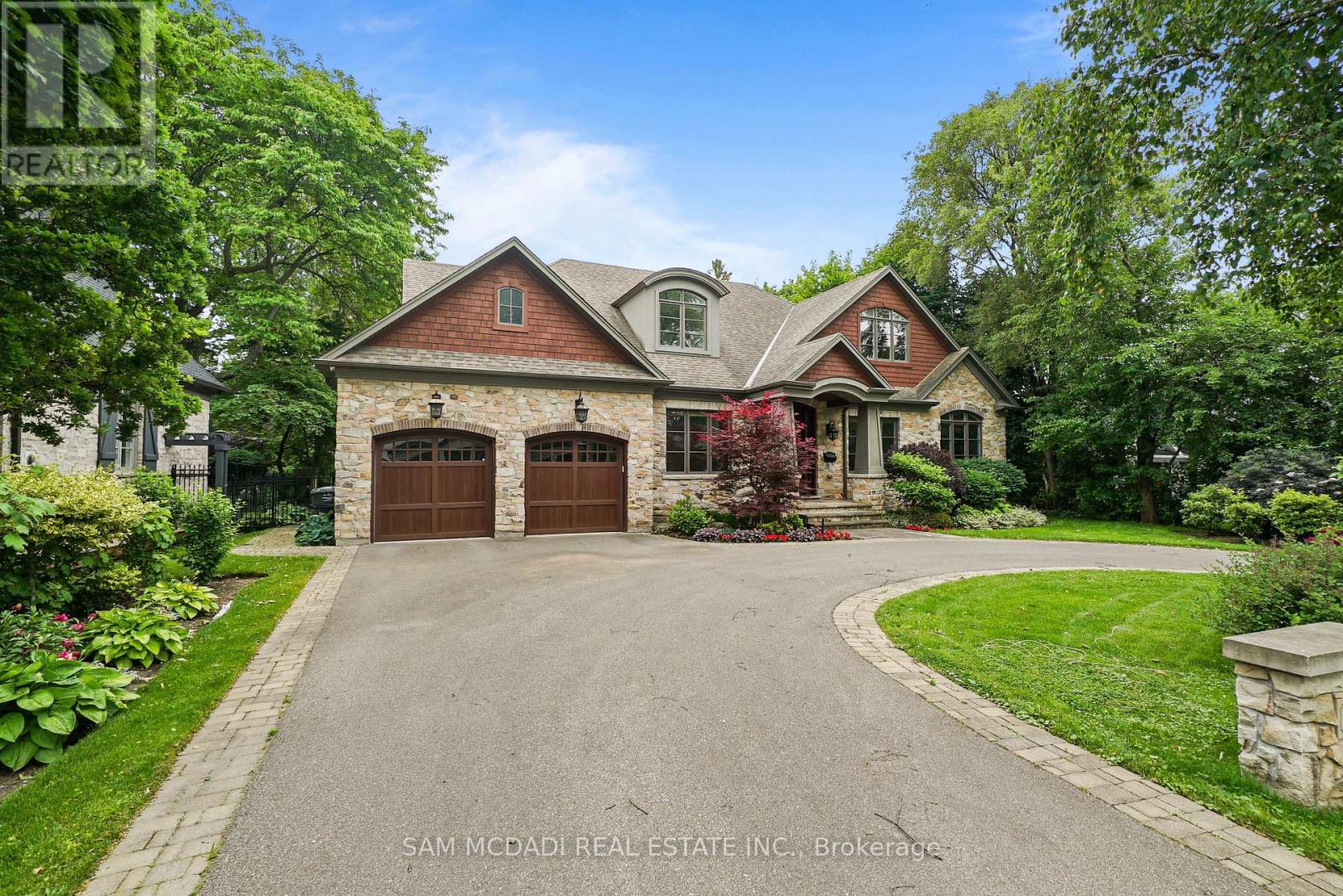 190 MAPLEWOOD ROAD - 1