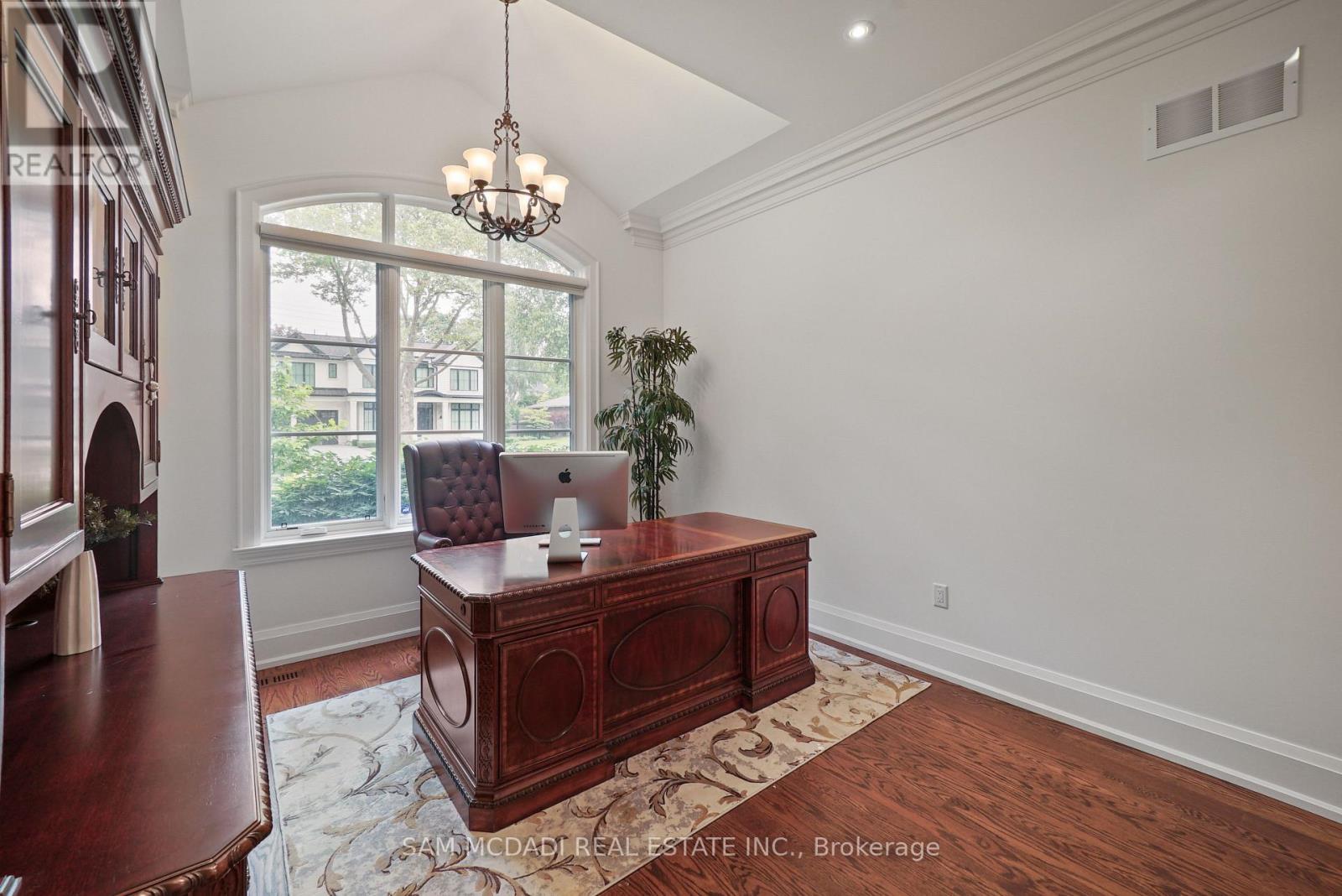 190 MAPLEWOOD ROAD - 28