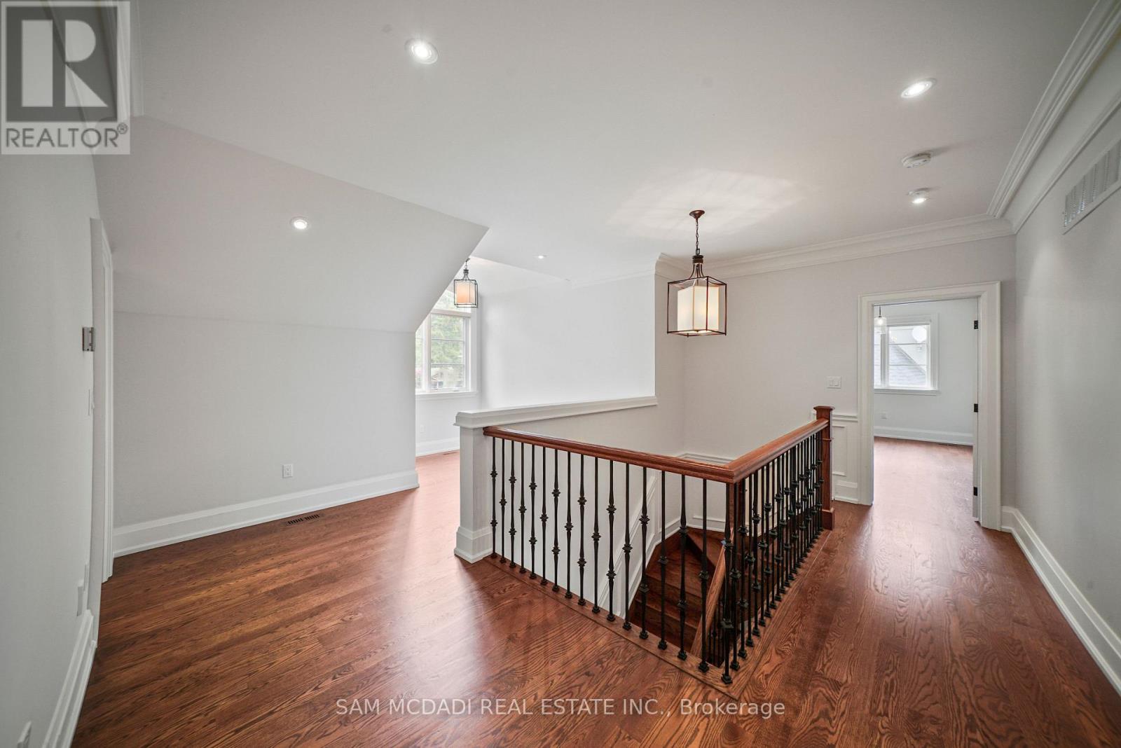 190 MAPLEWOOD ROAD - 31